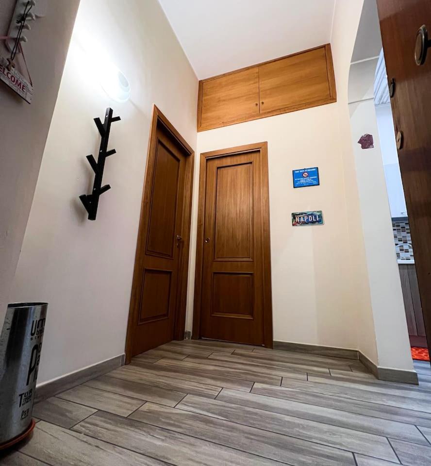 Traversa Toledo, Intero Appartamento Al Plebiscito Νάπολη Εξωτερικό φωτογραφία